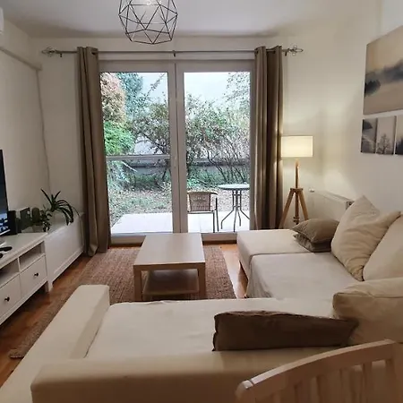 Garden In The Heart Of The Apartment *